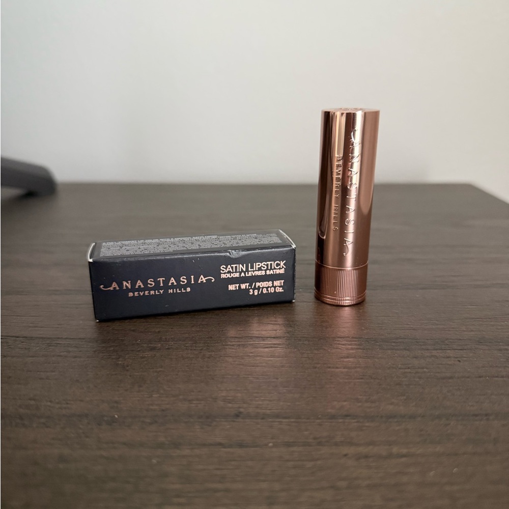 Anastasia Beverly Hills Rose Gold Lipstick